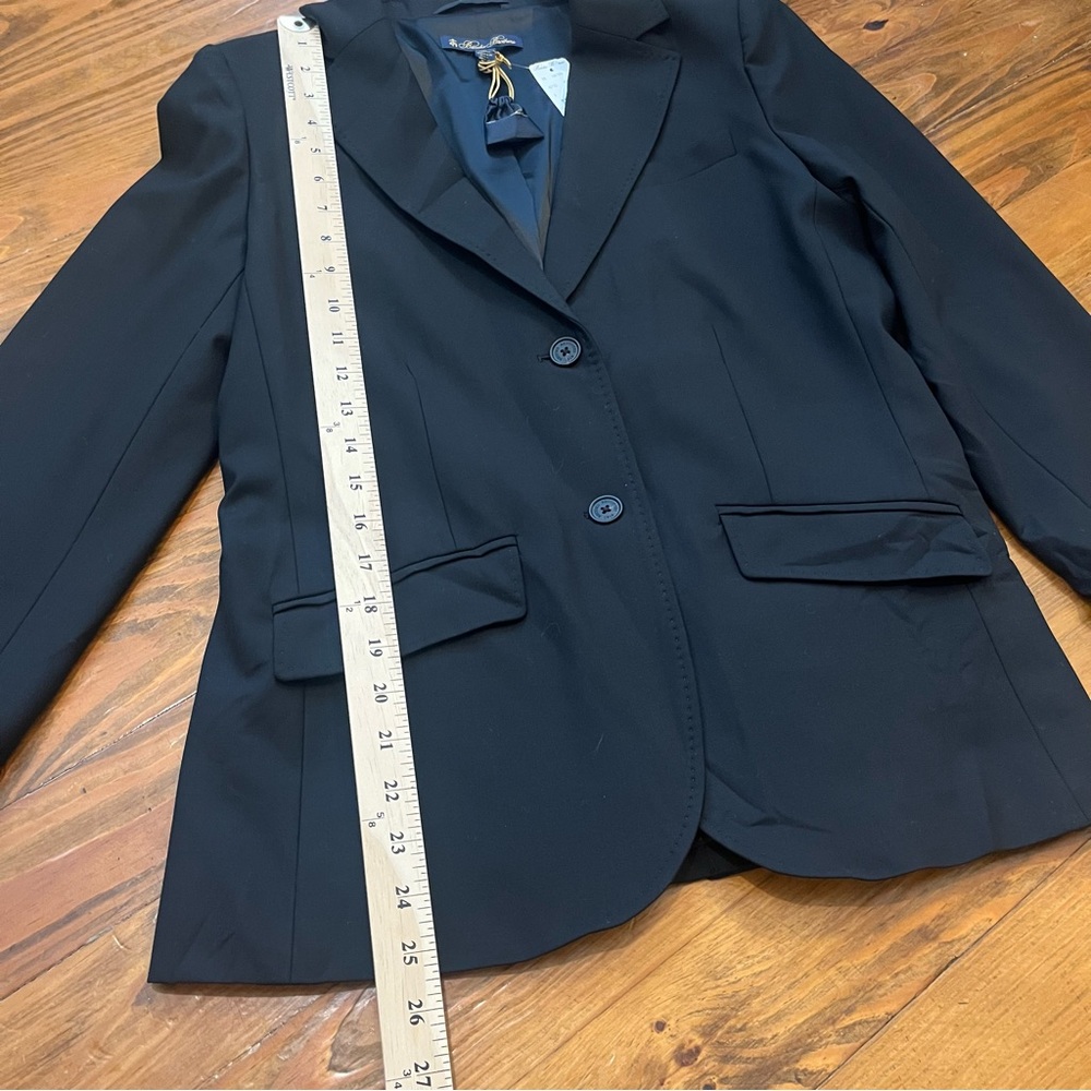 Brooks Brothers NEW Women’s Black Italian Wool Blazer Career Size‎ 10
Two Button - Picture 14 of 16